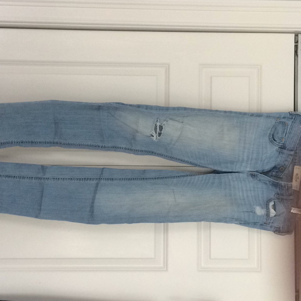 Hollister jeans - Picture 3 of 4